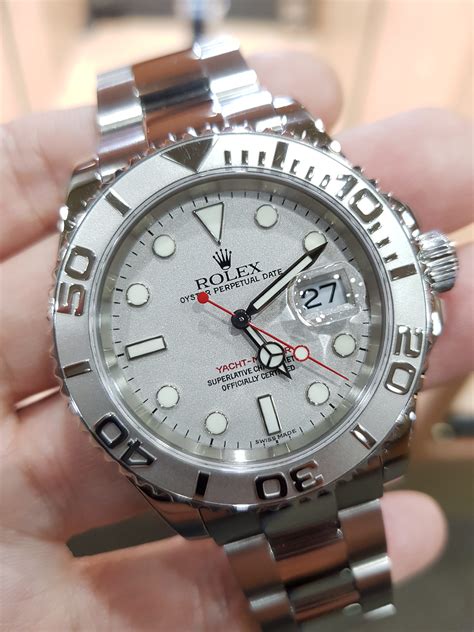 rolex yacht master platinum bezel.